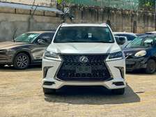 Lexus LX 570 2020 Sport white