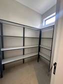 5 Bed Townhouse with En Suite in Lavington