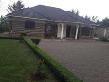 Lovely 5 BR House plus Sqs in Ongata Rongai
