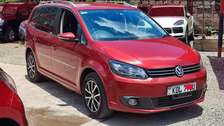2016 VOLKSWAGEN TOURAN 81,000 KMS
