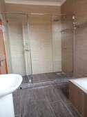 5 Bed House with En Suite at Ridgways