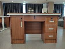 1.2 M Home Office Study Desk With Lockable Drawers