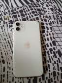 iPhone 11 white 128gb