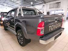 Toyota  hilux  double cabin 2015 grey