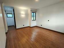 4 Bed House with En Suite at Loresho