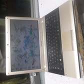 Sumsung laptop amd 4gb ram/320gb hdd at 12000