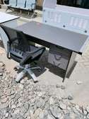 Smooth finishing office home desk and swivel seat