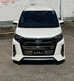 Toyota noah hybrid 2019 WXB