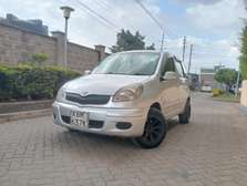 TOYOTA Fun cargo