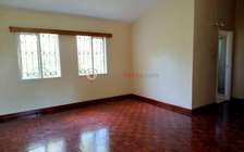 4 Bed House with En Suite at Lake View Estate