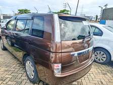 Toyota ISIS Car brown 🟤