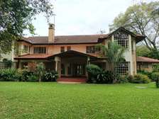 5 Bed Townhouse with En Suite in Rosslyn