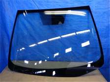 Windscreen replacement for Nissan Note mobile fitting