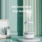 Anti gravity water droplets humidifier