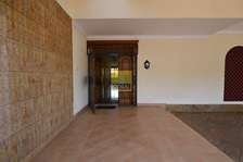 4 Bed House with Garage in Lavington