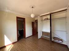 3 Bed Apartment with En Suite in Riverside