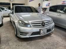 Mercedes benz C200 KCZ silver