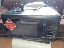 Ramtons RM/588 microwave