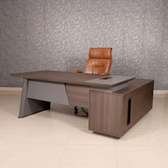1600mm L-Shaped Executive Desk