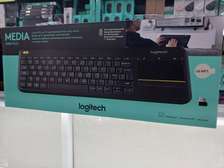 Logitech K400 Plus Wireless Keyboard Built-in Touchpad