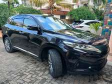 Toyota Harrier black