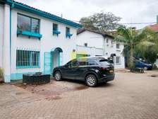 Commercial Property with Parking in Kilimani