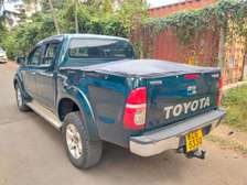 TOYOTA HILUX DOUBLE CAB MANUAL
