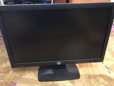 19 inches HP stretch monitor.