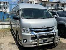 TOYOTA HIACE 9L (WE ACCEPT HIRE PURCHASE)