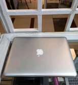 MacBook Pro core i5 4gb ram 500gb hdd
