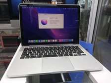 MacBook pro early 2015 (8gb ,128gb)