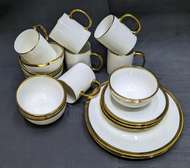 Quality ceramic dinner set with gold rim