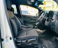 Honda fit hybrid 1500 cc