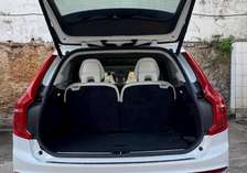 VOLVO XC90 B6 2022 Model