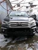 Toyota Hilux black 2018