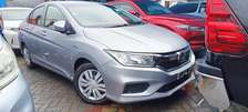 Honda Grace Hybrid Silver 2018