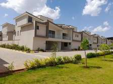 Unfurnished 4 bedroom Townhouse to let in Syokimau
