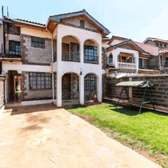 5 Bed Townhouse with En Suite at St.mary Road