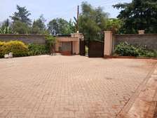 5 Bed House in Rosslyn