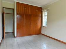 5 Bed House with En Suite in Thigiri