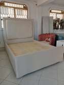 5*6  ofwhite colour bed design
