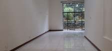 5 Bed Townhouse with En Suite in Kyuna