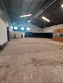30,000 ft² Warehouse with Parking in Ruaka