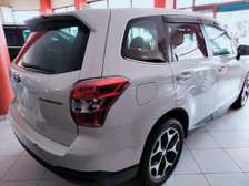 SUBARU FORESTER 2015 MODEL WITH SUNROOF..