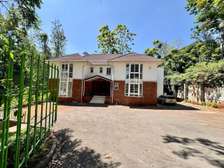 5 Bed Townhouse with Staff Quarters in Rosslyn