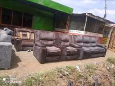 5seater recliner sofa-set with good finishing