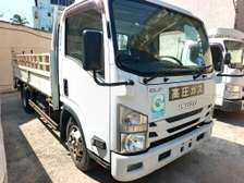 Isuzu NPR85