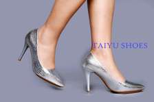 Taiyu sharp heels
