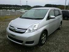 TOYOTA ISIS (MKOPO/HIRE PURCHASE ACCEPTED)