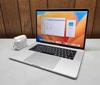 macbook pro 2018 core i7